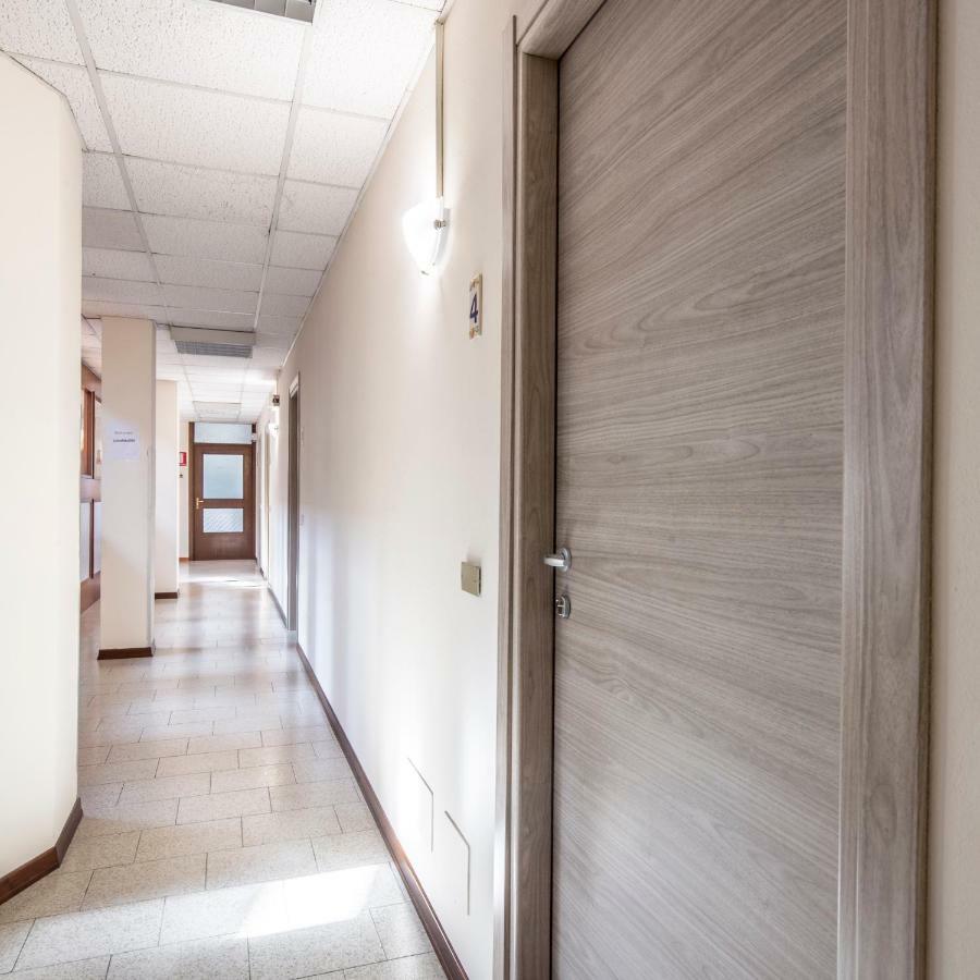 Cristal Lake Affittacamere Ispra Zewnętrze zdjęcie