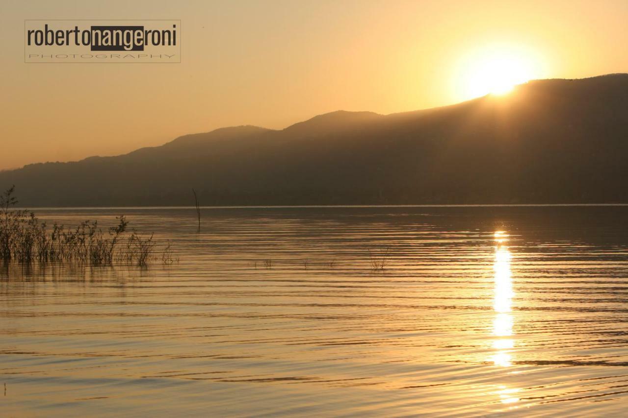 Cristal Lake Affittacamere Ispra Zewnętrze zdjęcie